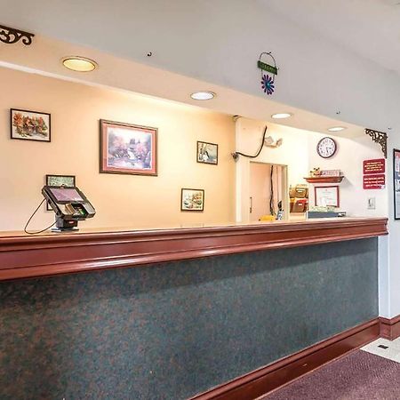 Kentland 肯特兰红顶客栈酒店 外观 照片